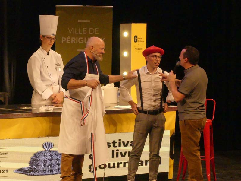Festival livre gourmand démonstrations cours cuisine